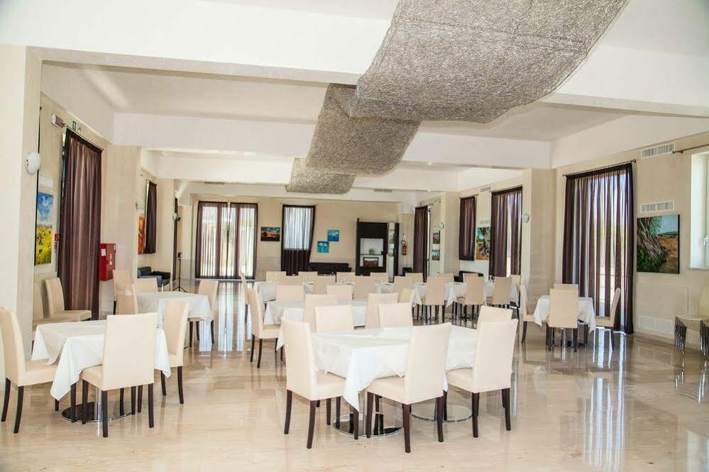 Hotel Pacla 아볼라 외부 사진